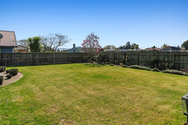 Photo of property in 19 Duggan Drive, Owhata, Rotorua, 3010