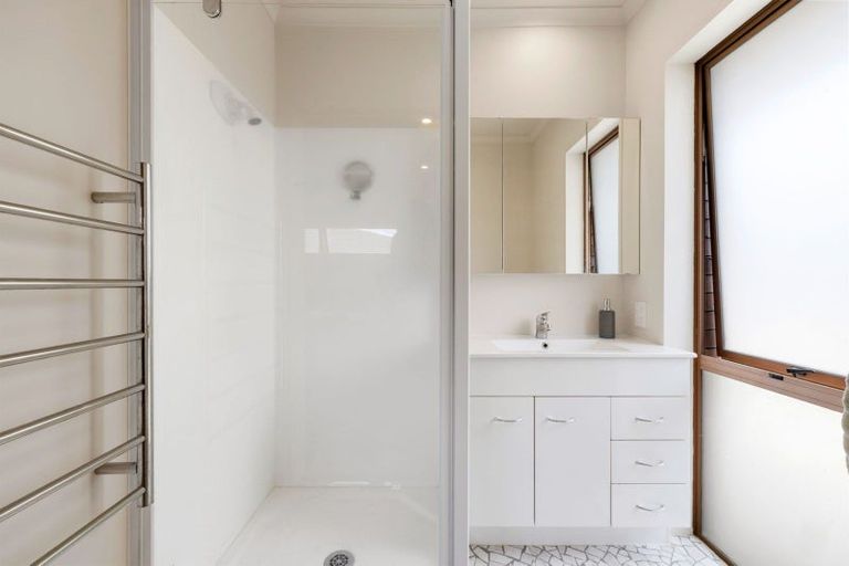 Photo of property in 20 Hillary Street, Chedworth, Hamilton, 3210