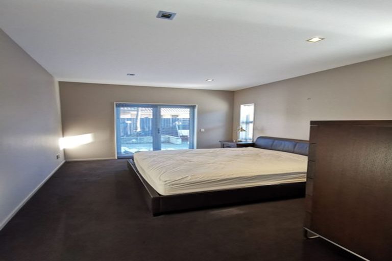 Photo of property in 16 Eaglesome Avenue, Aidanfield, Christchurch, 8025