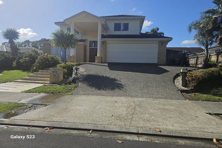 Photo of property in 22 Attymon Lane, East Tamaki, Auckland, 2016