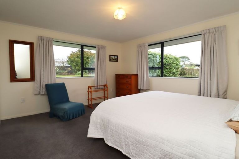 Photo of property in 15 Gordon Street, Weston, Oamaru, 9401