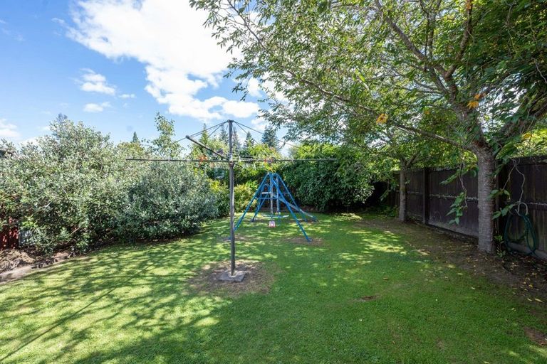 Photo of property in 74 Sunset Road, Mangakakahi, Rotorua, 3015