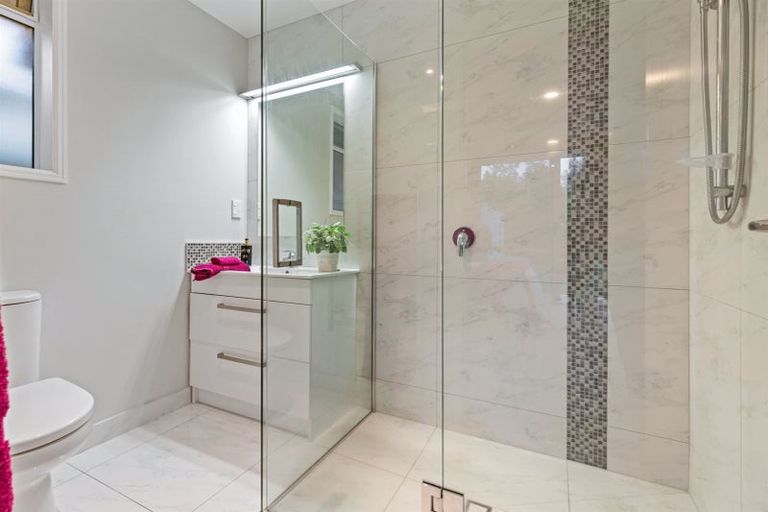 Photo of property in 19 Double Bay Road, Pyes Pa, Tauranga, 3112