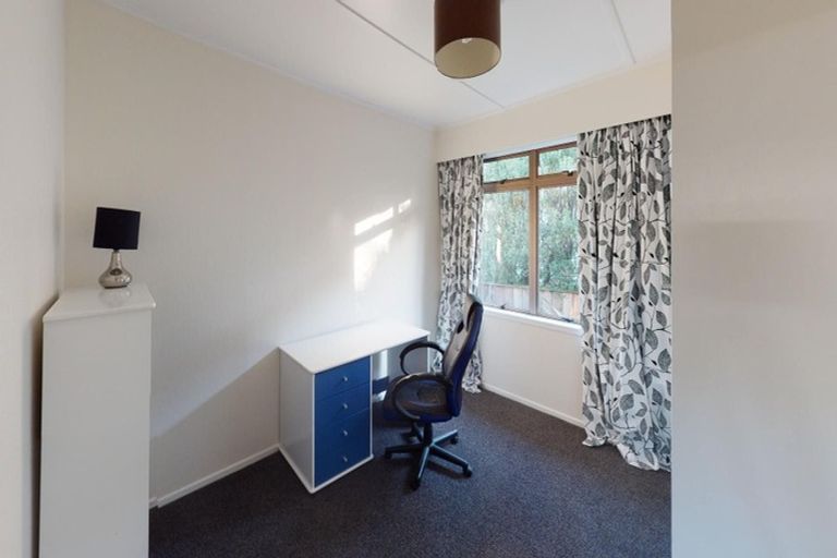 Photo of property in 14 Snowdon Avenue, Terrace End, Palmerston North, 4410