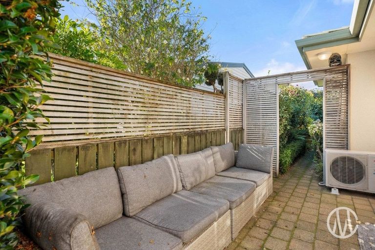 Photo of property in 16a Goods Road, Otumoetai, Tauranga, 3110