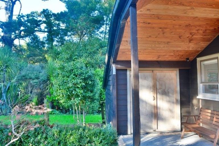 Photo of property in 20 The Close, Greenhithe, Auckland, 0632