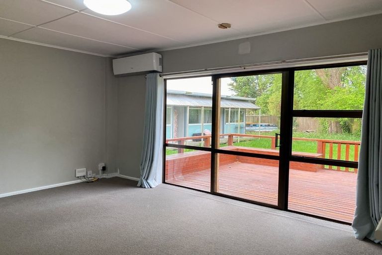 Photo of property in 5 Nyton Place, Bryndwr, Christchurch, 8053
