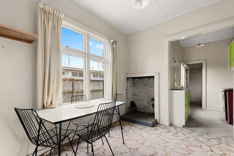 Photo of property in 12 Somerset Crescent, Spreydon, Christchurch, 8024