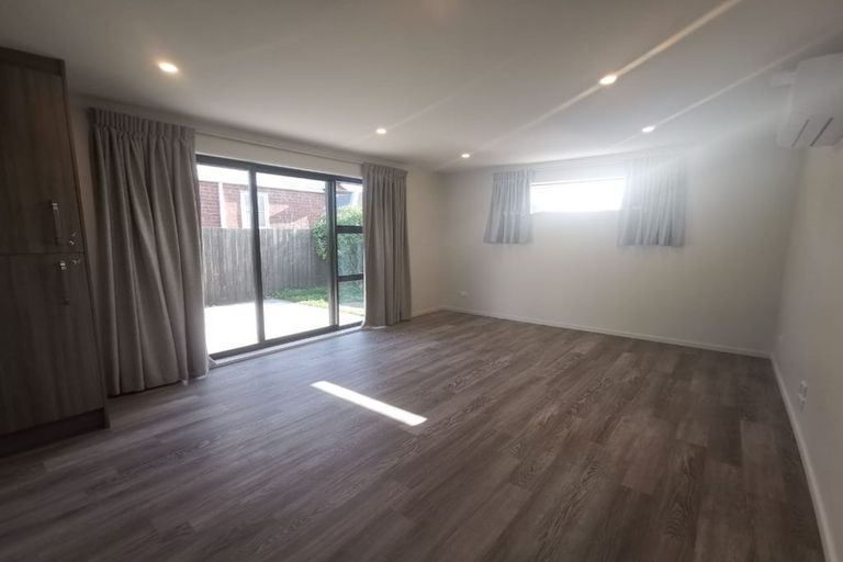 Photo of property in 2 Tika Street, Riccarton, Christchurch, 8041