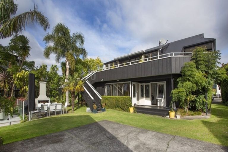 Photo of property in 614 Harbour View Road, Whangamata, 3620