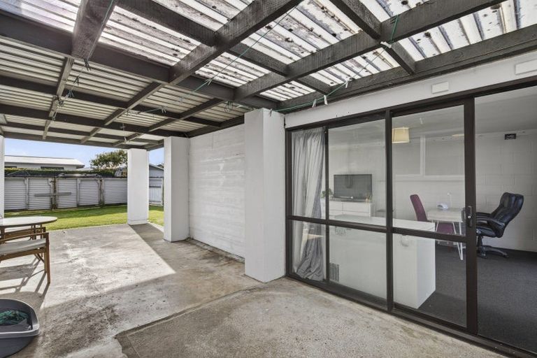 Photo of property in 49 Gardenia Avenue, Bell Block, New Plymouth, 4312