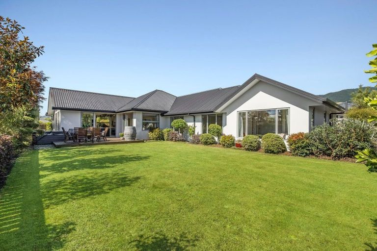 Photo of property in 80 Daelyn Drive, Richmond, 7020