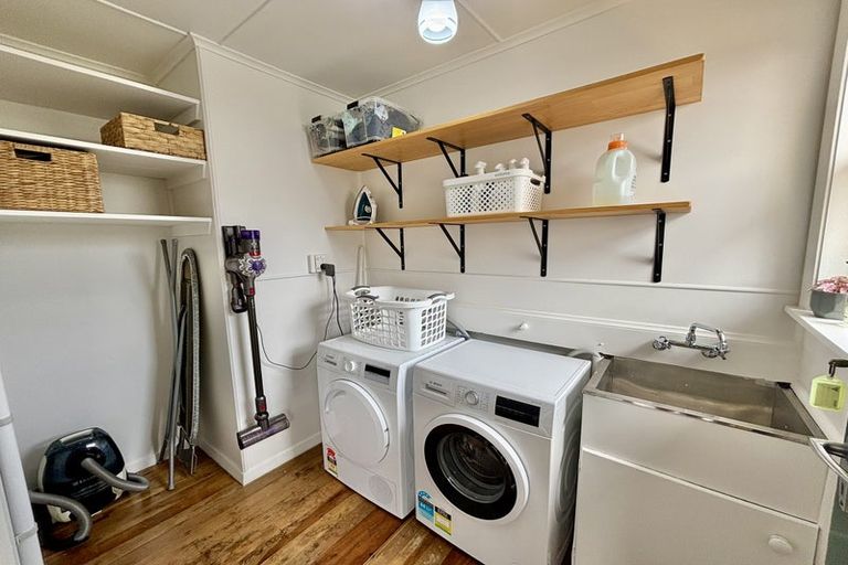 Photo of property in 25 Athlone Crescent, Boulcott, Lower Hutt, 5011