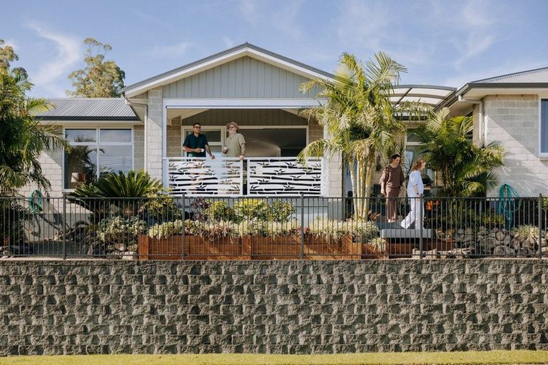 Photo of property in 5 Damien Place, Ohauiti, Tauranga, 3112