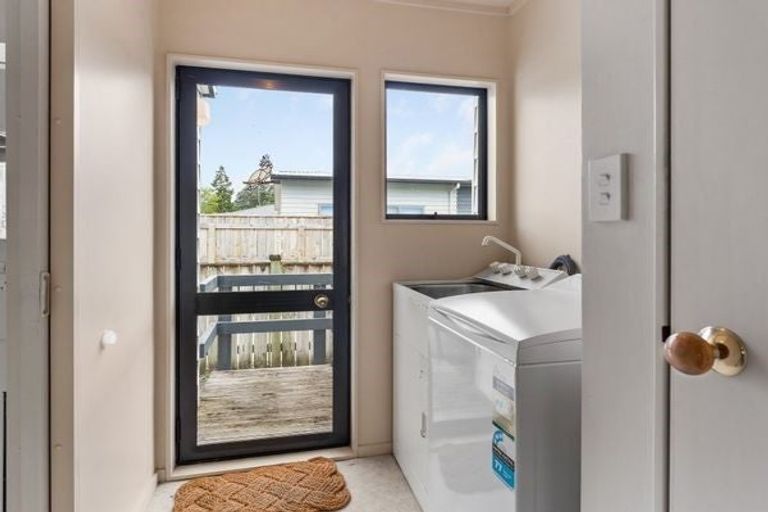 Photo of property in 18 Millhaven Place, Otaki, 5512