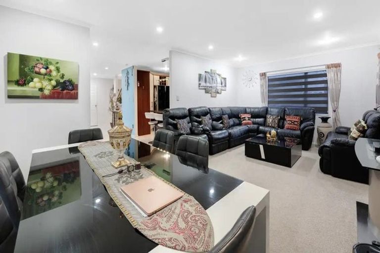 Photo of property in 151 Bucklands Beach Road, Bucklands Beach, Auckland, 2012