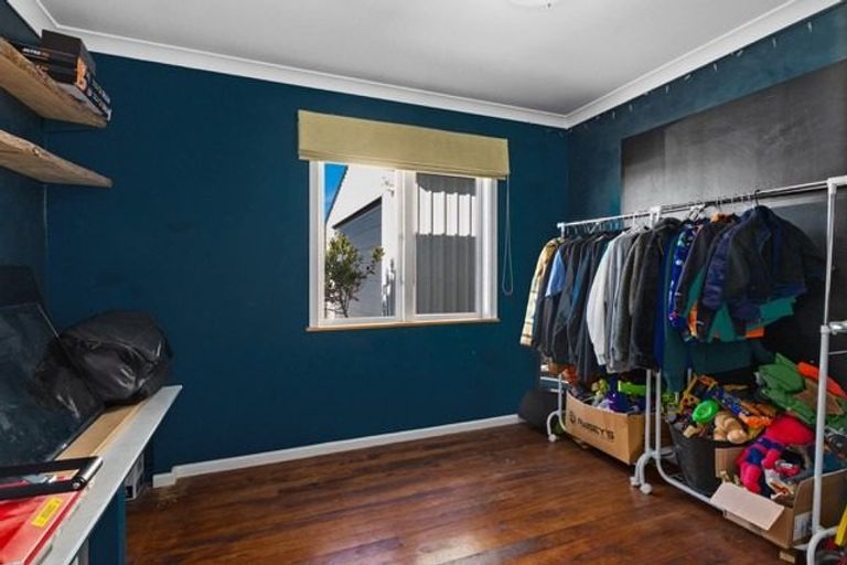 Photo of property in 289 Kennedy Road, Onekawa, Napier, 4110