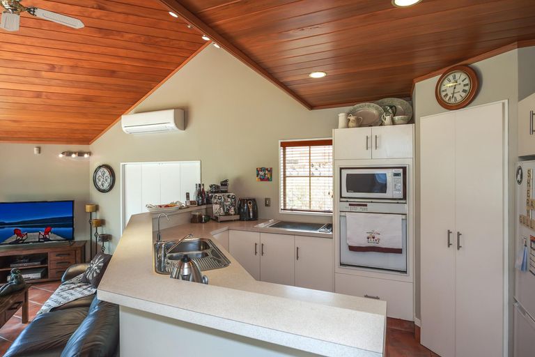 Photo of property in 16 Willow Grove, Morrinsville, 3300