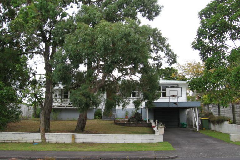 Photo of property in 12 Springfield Street, Forrest Hill, Auckland, 0620
