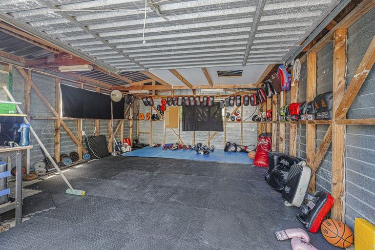 Photo of property in 39 Trelawney Crescent, Westown, New Plymouth, 4310