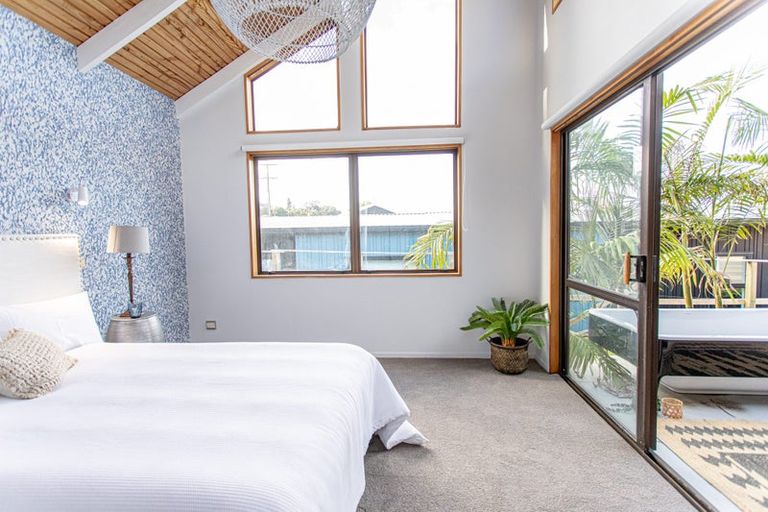 Photo of property in 8 Grey Avenue, Tairua, 3508