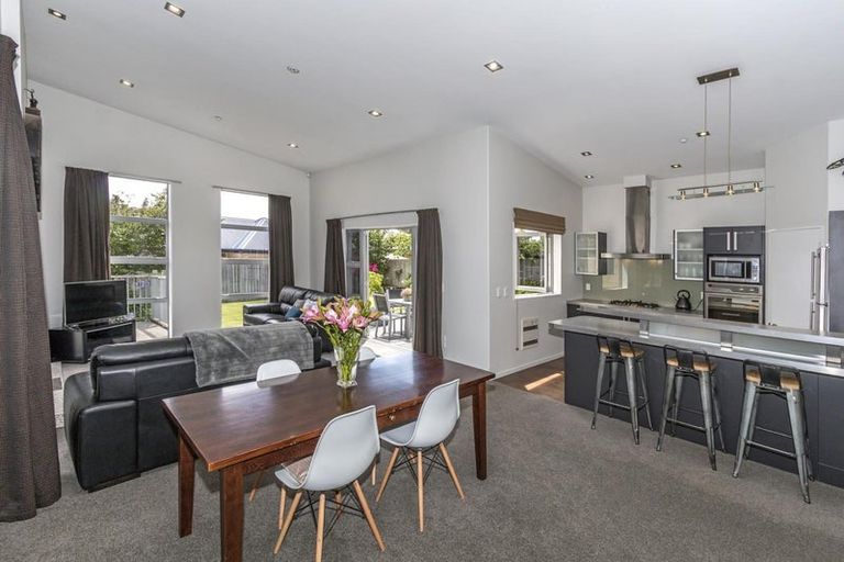 Photo of property in 29a Division Street, Riccarton, Christchurch, 8041