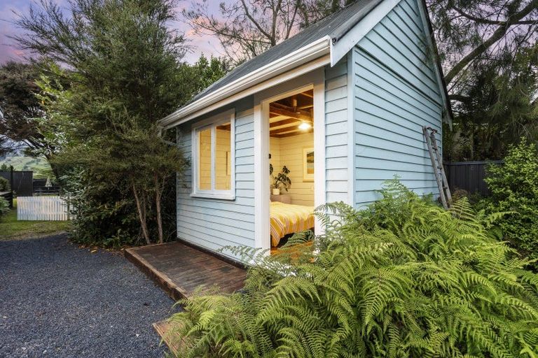 Photo of property in 92 Beach Road, Long Beach, Port Chalmers, 9081