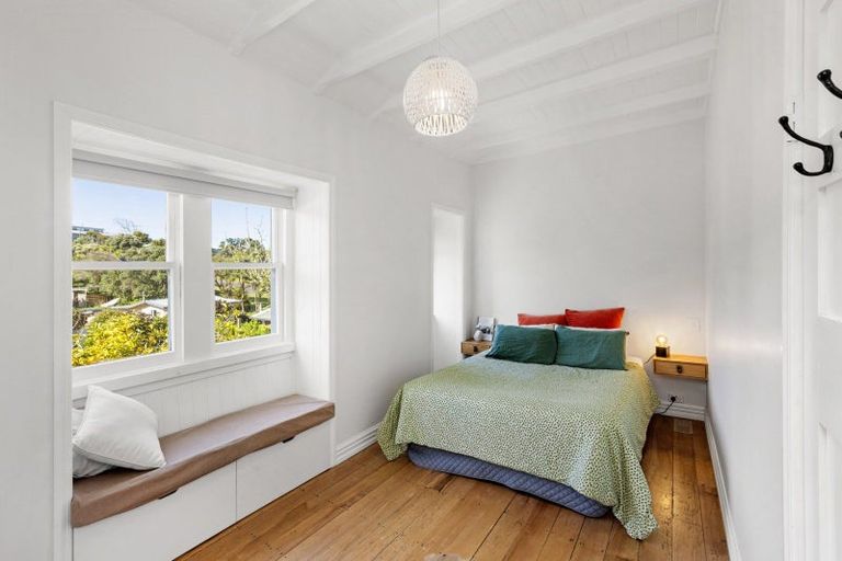 Photo of property in 18 Stewart Street, Raglan, 3225