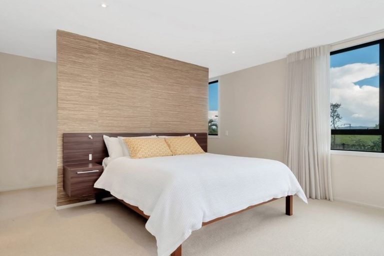 Photo of property in 33 Montia Close, Papamoa Beach, Papamoa, 3118