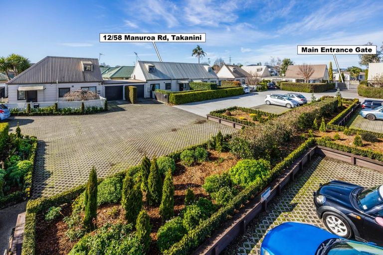 Photo of property in 12/58 Manuroa Road, Takanini, 2112