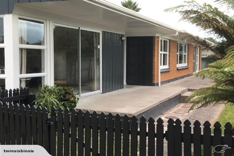 Photo of property in 23 Forsyth Street, St Andrews, Hamilton, 3200