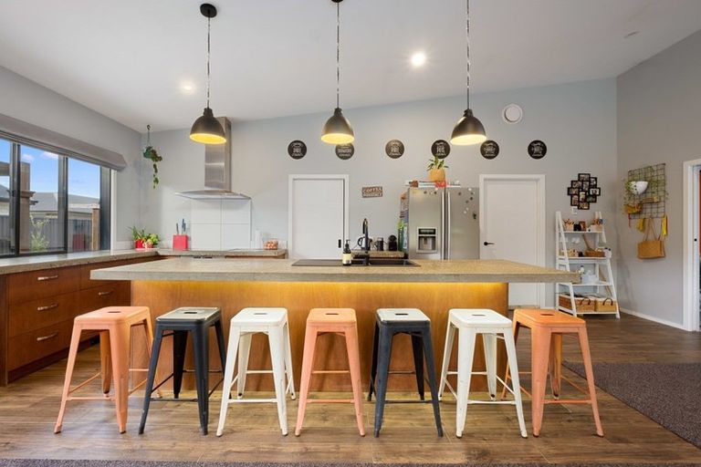 Photo of property in 73 Larch Crescent, Alexandra, 9320