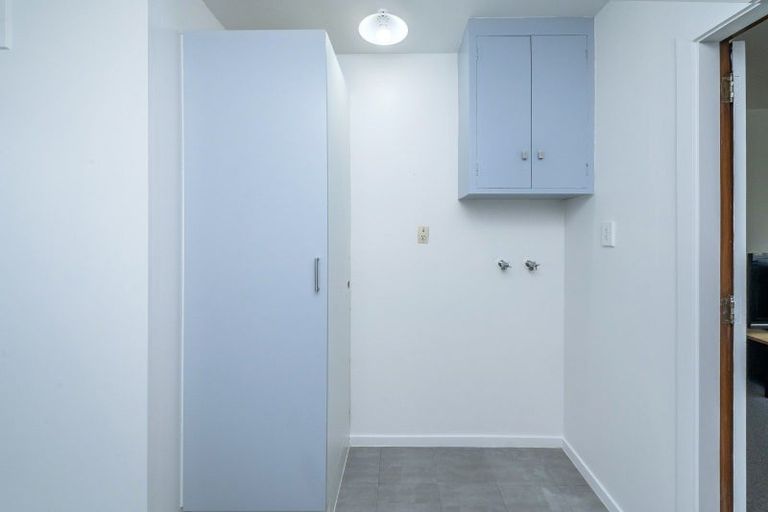 Photo of property in 2/45 Gresford Street, Edgeware, Christchurch, 8013