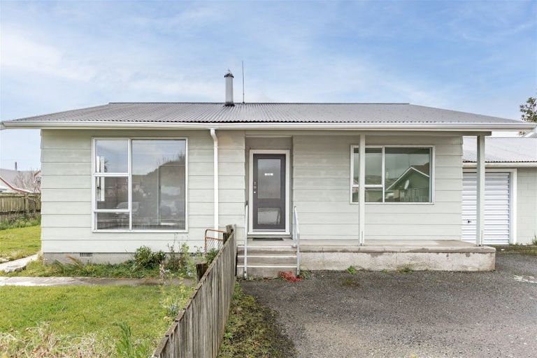 Photo of property in 86a Henley Street, Westport, 7825