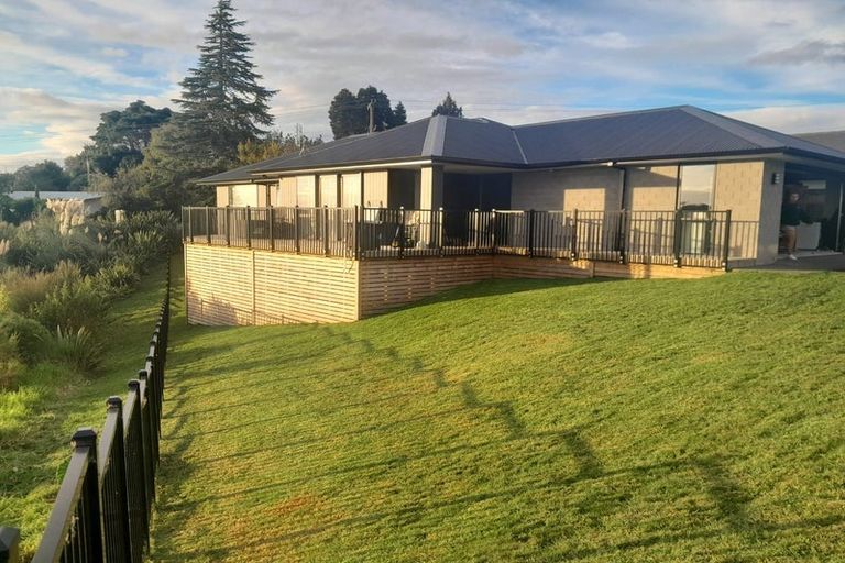 Photo of property in 11 Godwit Lane, Welcome Bay, Tauranga, 3112