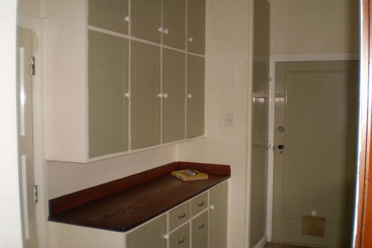 Photo of property in 222 College Street, West End, Palmerston North, 4412