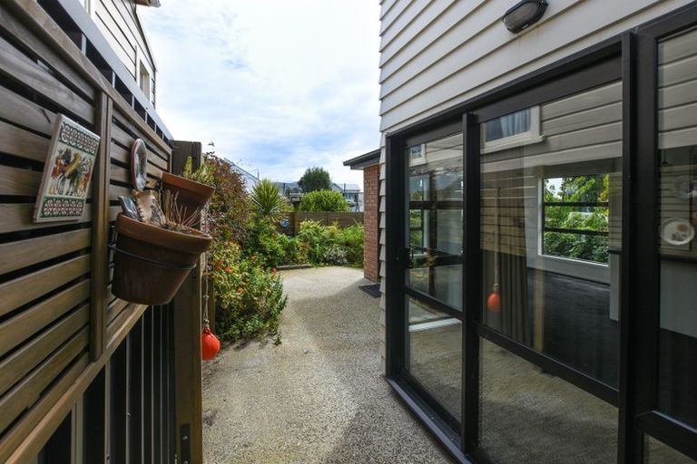 Photo of property in 43b Duncan Street, Dunedin Central, Dunedin, 9016