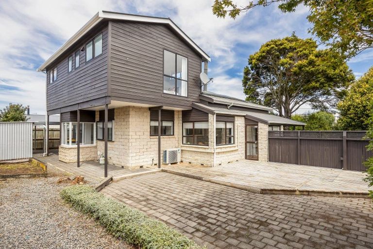 Photo of property in 8 Brixton Street, Islington, Christchurch, 8042