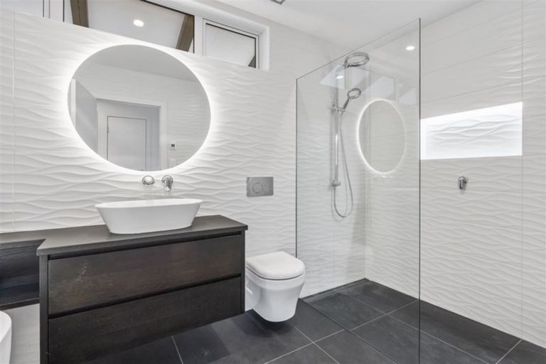 Photo of property in 1/16 Bracken Avenue, Takapuna, Auckland, 0622