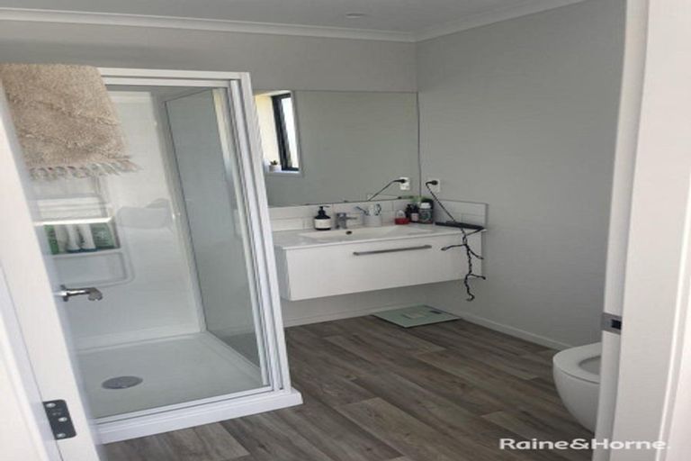 Photo of property in 87 Hills View Drive, Papamoa, 3118