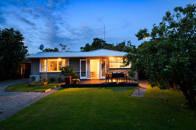 Photo of property in 382 Ruahine Street, Terrace End, Palmerston North, 4410