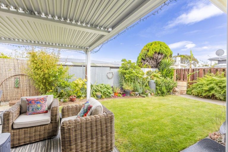 Photo of property in 1 Ward Crescent, Marewa, Napier, 4110