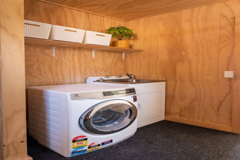 Photo of property in 16 Regent Street, Lower Shotover, Queenstown, 9304