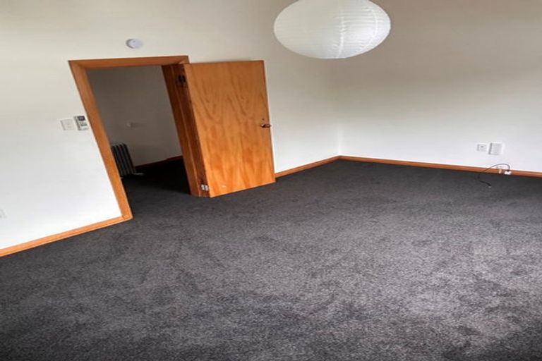 Photo of property in 15 Chamberlain Road, Karori, Wellington, 6012