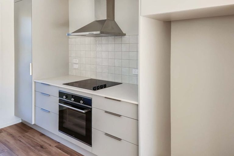 Photo of property in 3/11 Lees Grove, Wainuiomata, Lower Hutt, 5014