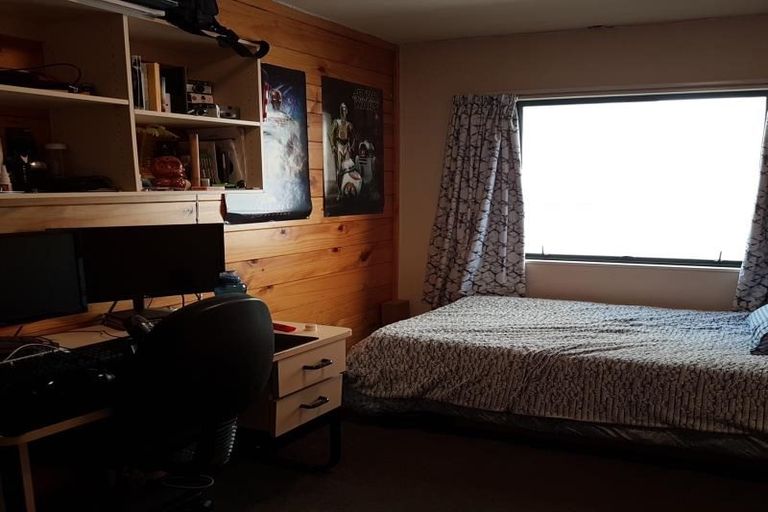 Photo of property in Te Awhina Apartments, 3/22 Sussex Street, Mount Cook, Wellington, 6021