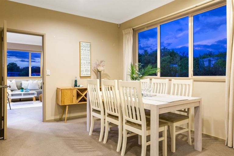 Photo of property in 20 Astronomer Place, Whitby, Porirua, 5024