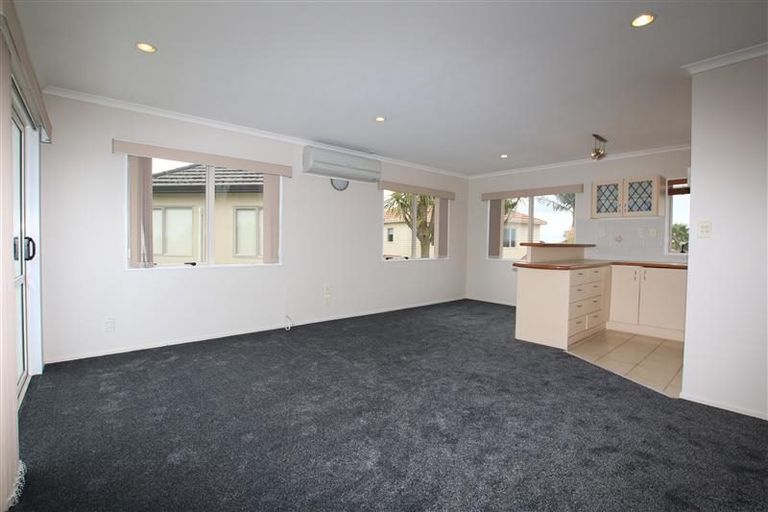 Photo of property in 29d Barrack Road, Mount Wellington, Auckland, 1060