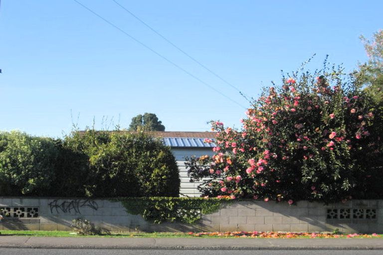 Photo of property in 75 Clevedon Road, Papakura, 2110