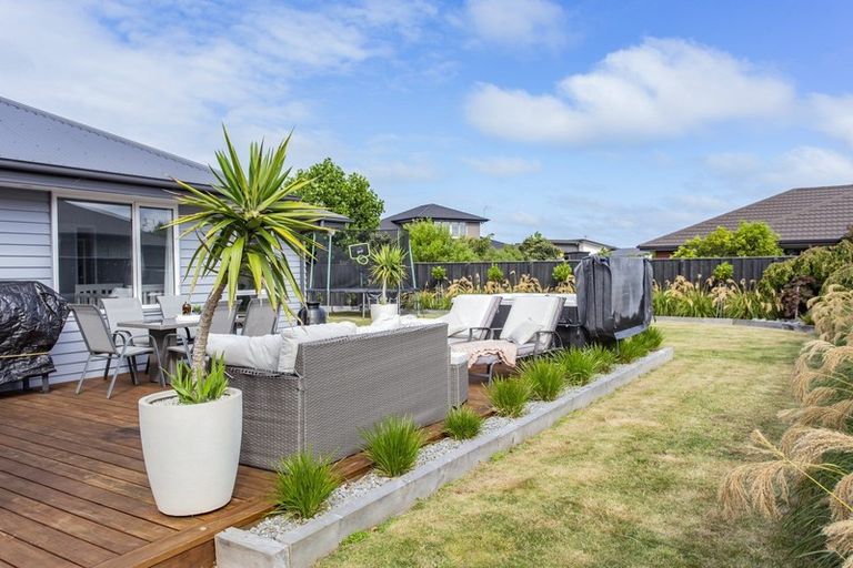 Photo of property in 31 Tahuna Street, Pegasus, 7612